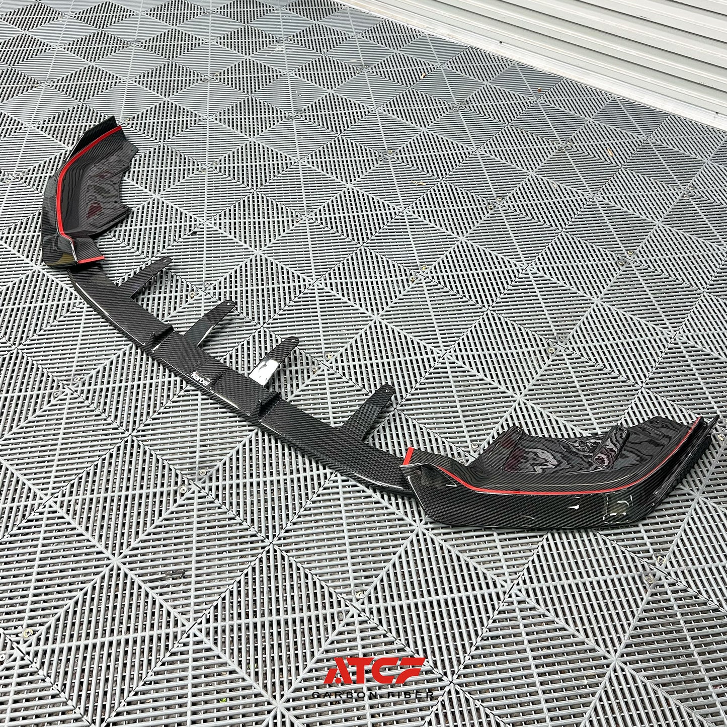 Spoiler anteriore in fibra di carbonio per BMW G60 520d