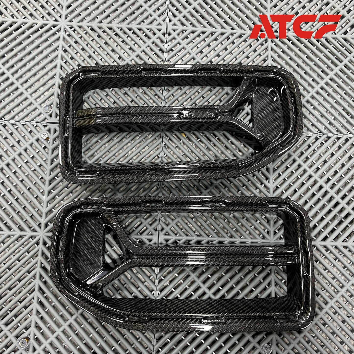Griglia in fibra di carbonio CSL per BMW G87 M2