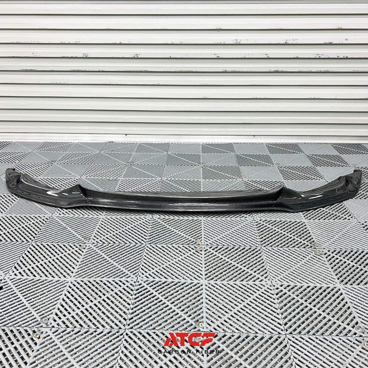 Labbro anteriore Vorsteiner in fibra di carbonio per BMW F80 F82 F83