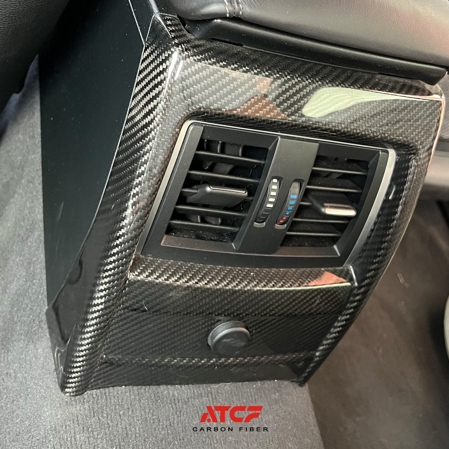 Copertura del climatizzatore posteriore in fibra di carbonio per BMW F80/F82/F83