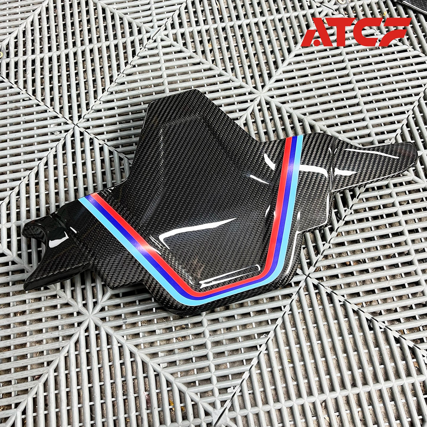 Copertura motore in fibra di carbonio BMW F90 M5