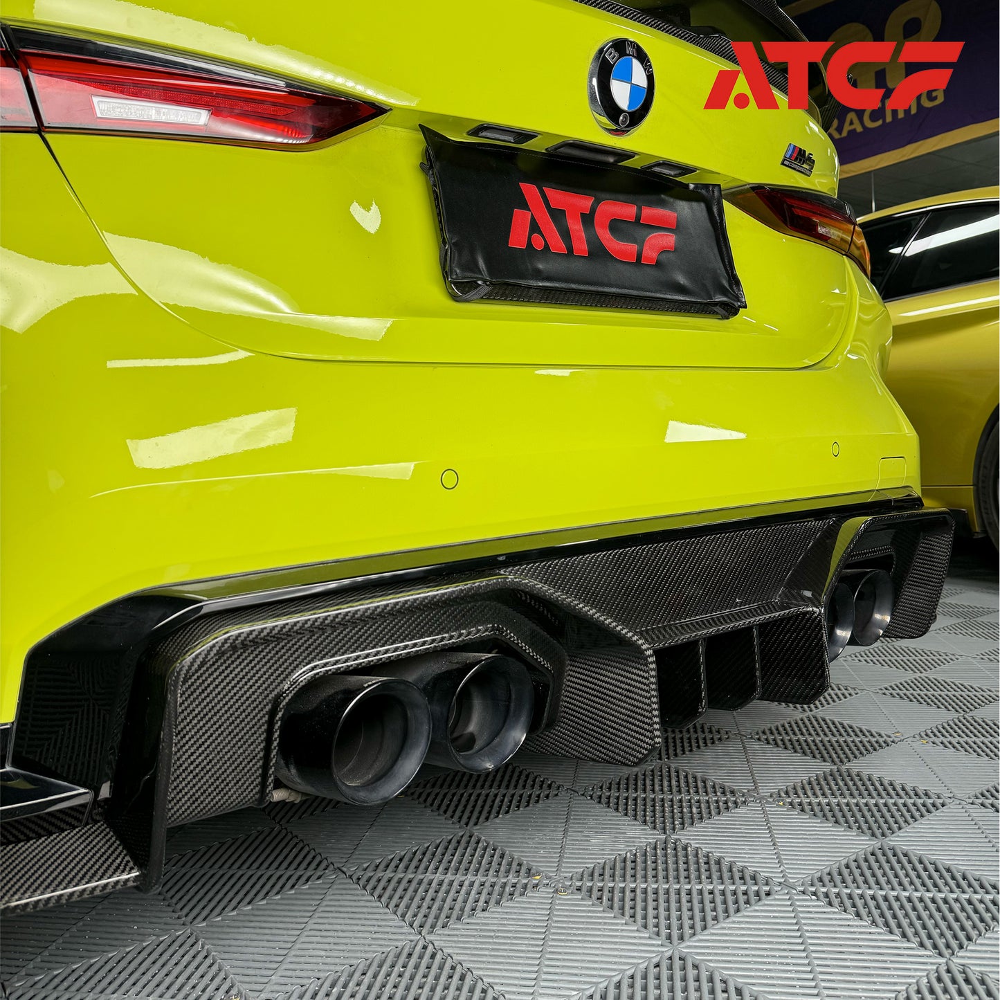 Diffusore in fibra di carbonio stile AD per BMW G80/G81/G82/G83, 3 pezzi