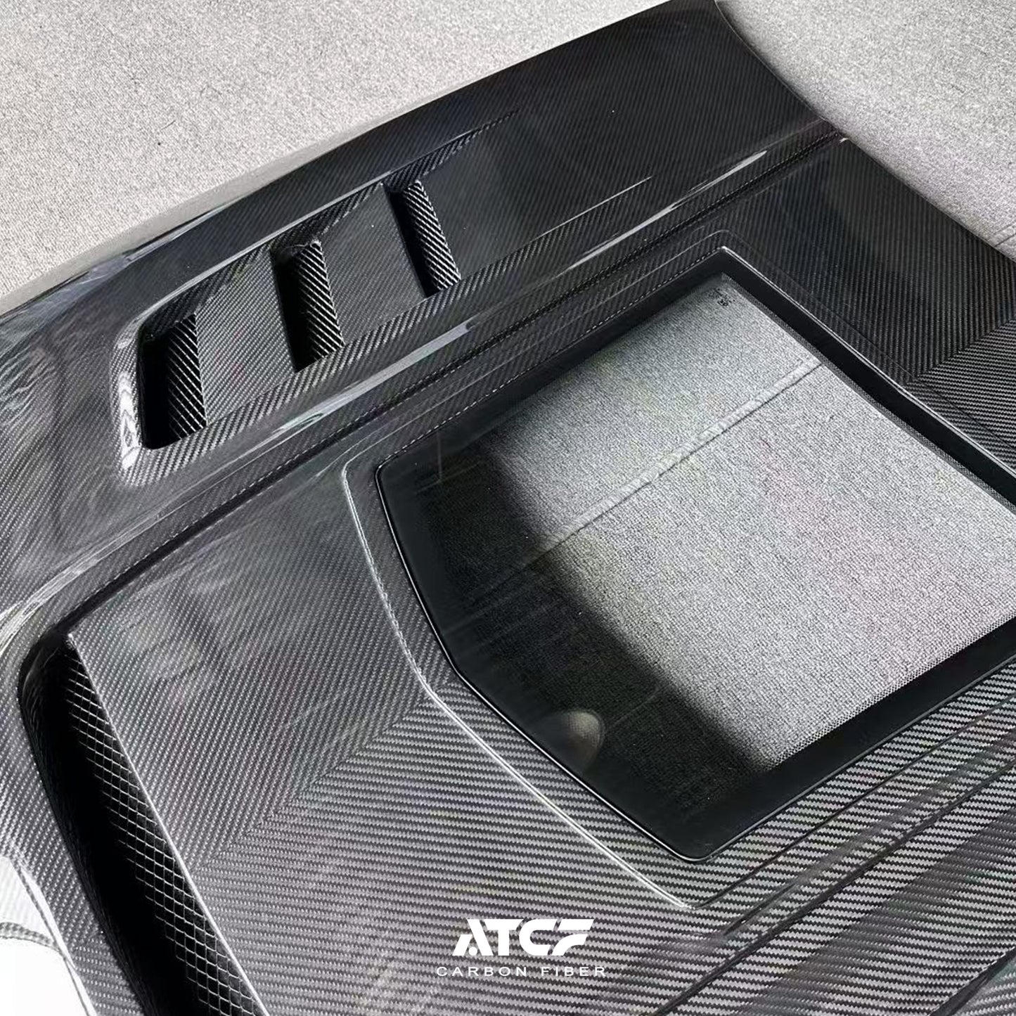 BMW F90 M5 Carbon Fiber V3 Hood