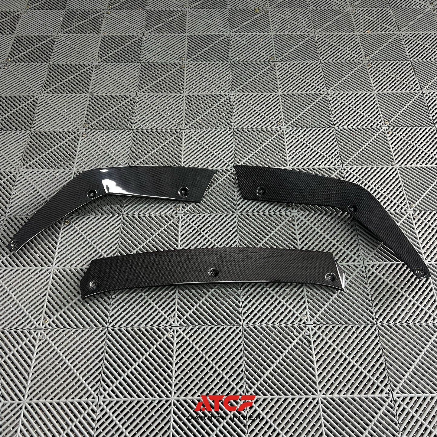 Spoiler anteriore in fibra di carbonio MP per BMW F90 M5 LCI