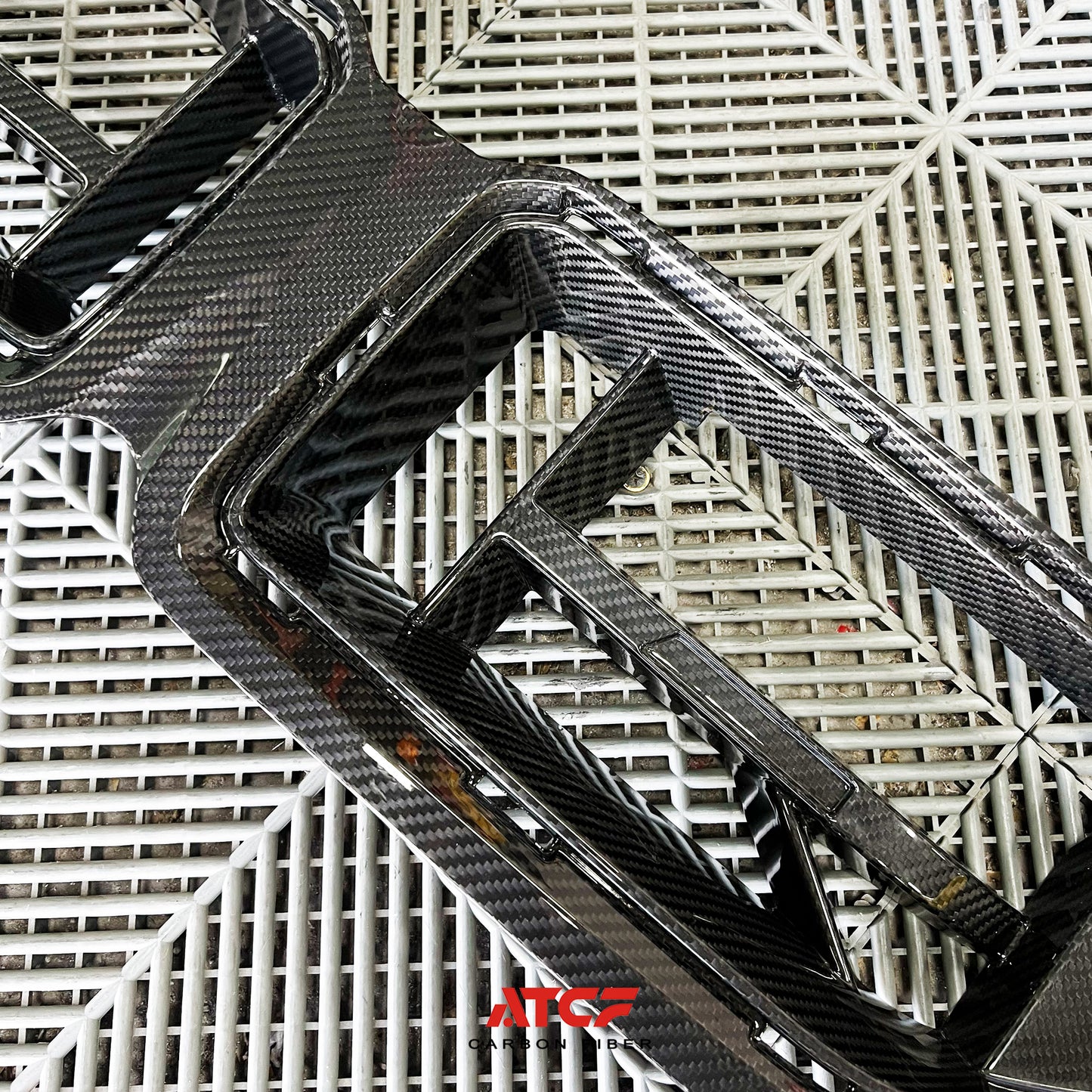 Griglia anteriore in fibra di carbonio CS per BMW G87 M2
