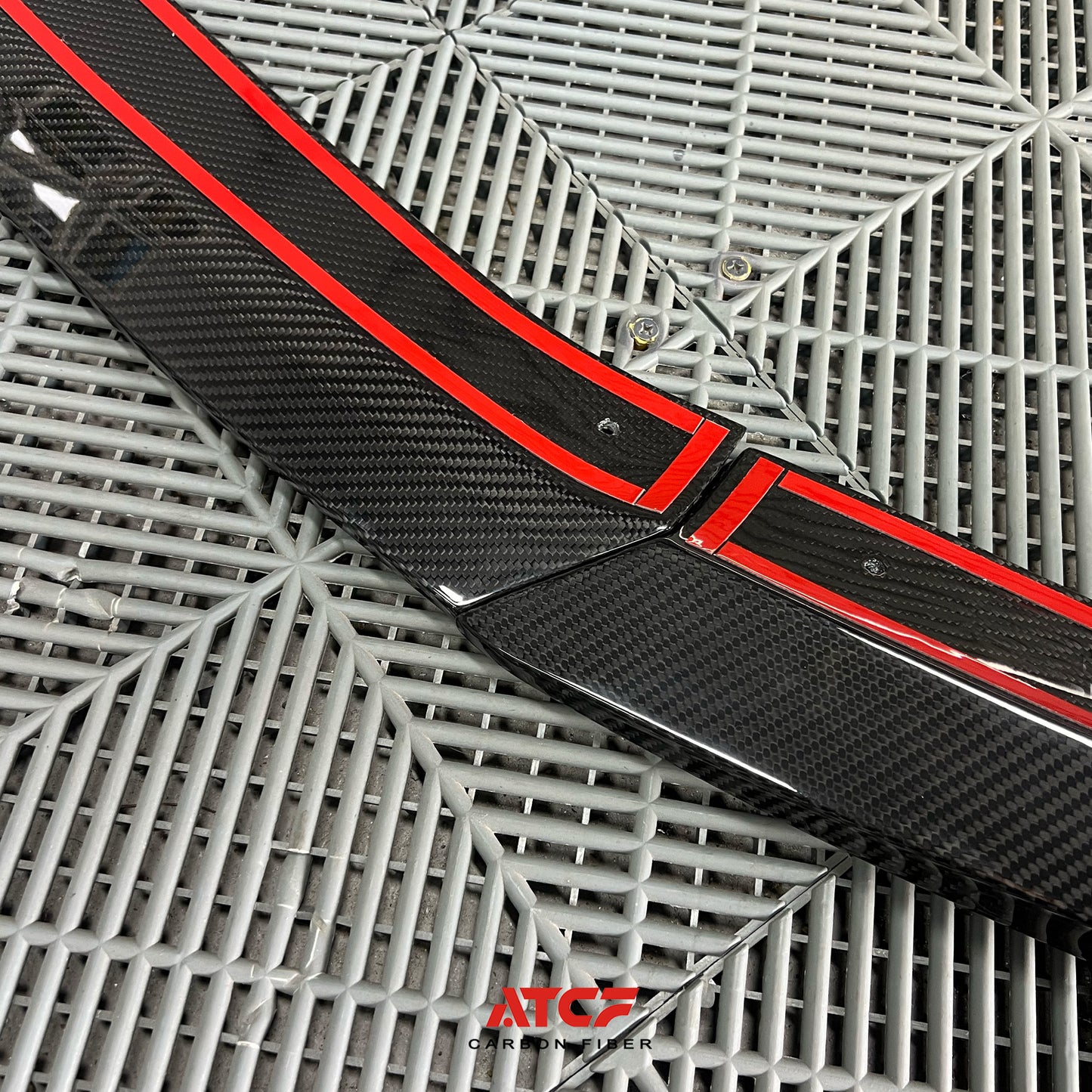Spoiler anteriore in fibra di carbonio MP per BMW F90 M5 LCI
