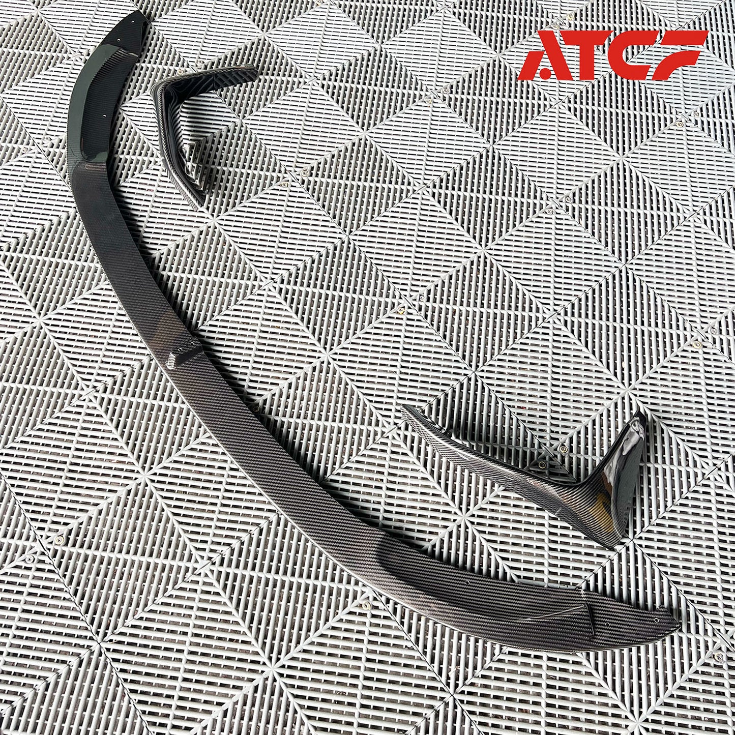 Spoiler anteriore e alette in fibra di carbonio MP per BMW F80 F82 F83