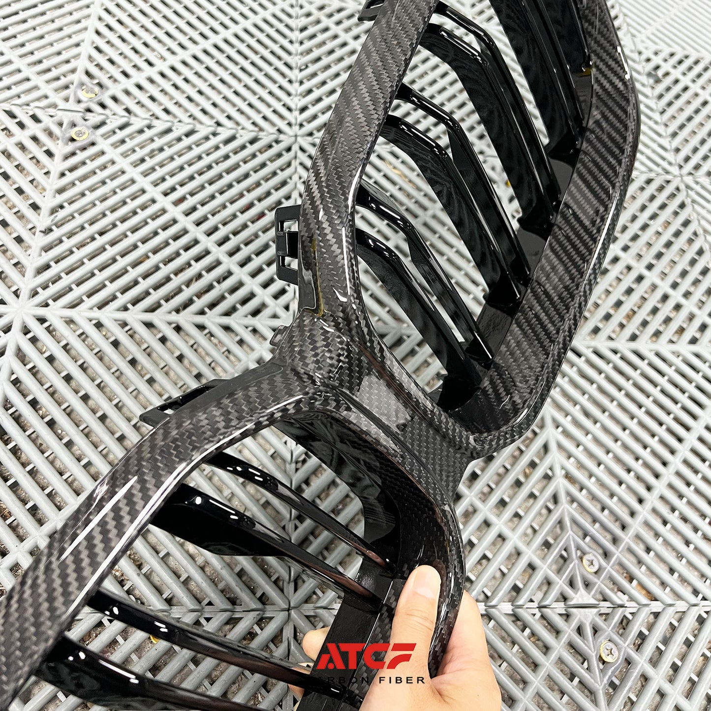 Griglia anteriore in fibra di carbonio bagnata BMW F87 M2C