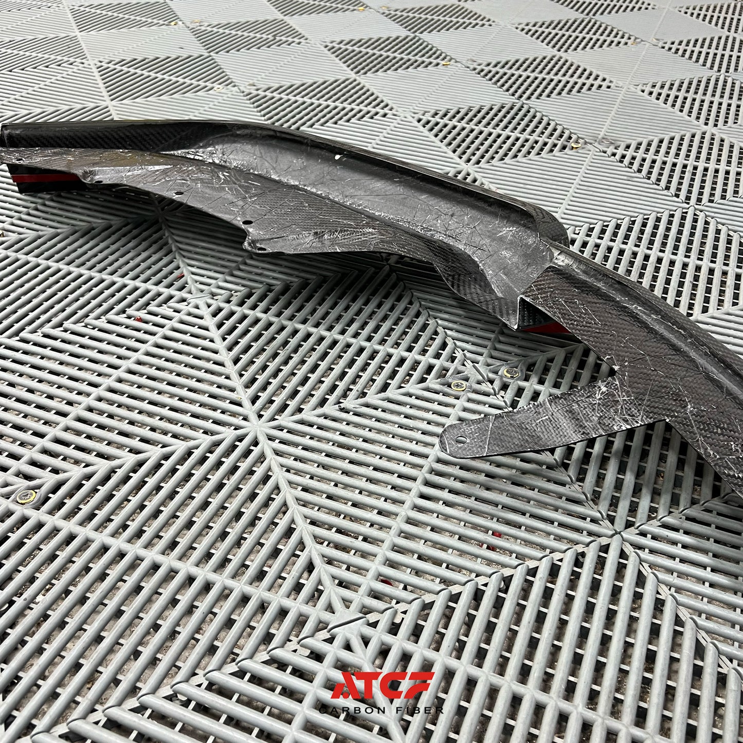 Spoiler anteriore in fibra di carbonio per BMW G60 520d