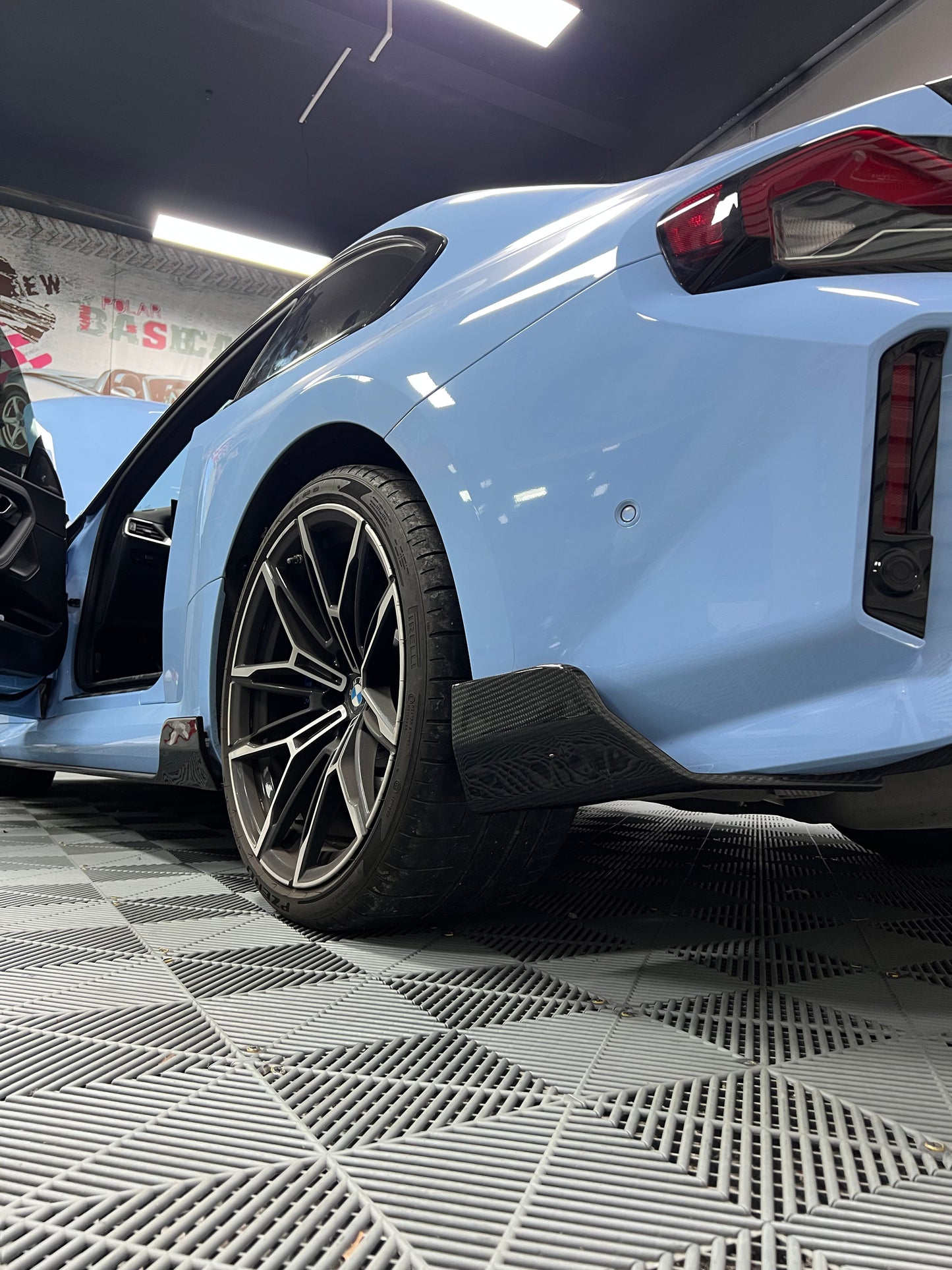 Splitter posteriori in fibra di carbonio per BMW G87 M2