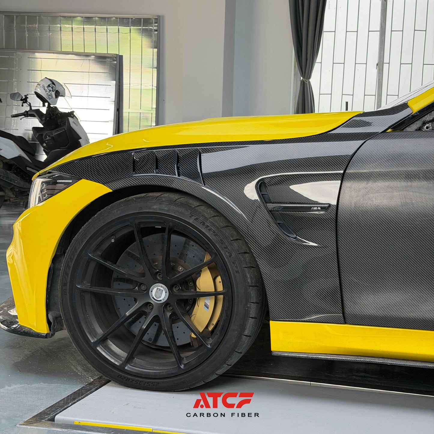 BMW F80 F82 M3 M4 Carbon Fiber Fenders
