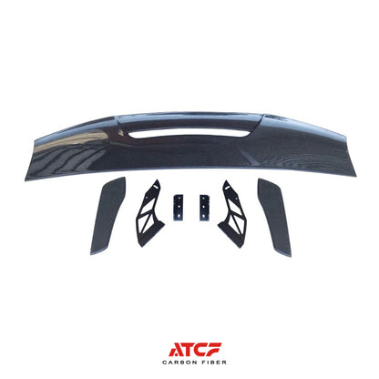 Parafango MAD in fibra di carbonio per BMW F80 F82 F83