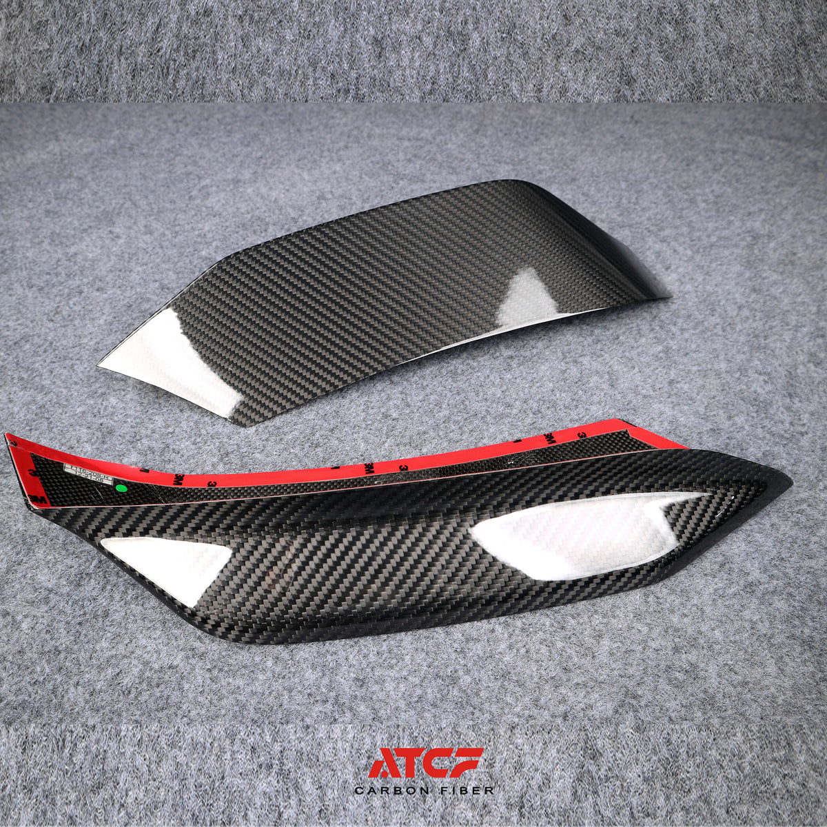 BMW F80 F82 F83  Dry Carbon Fiber Front Upper Flaps with curve