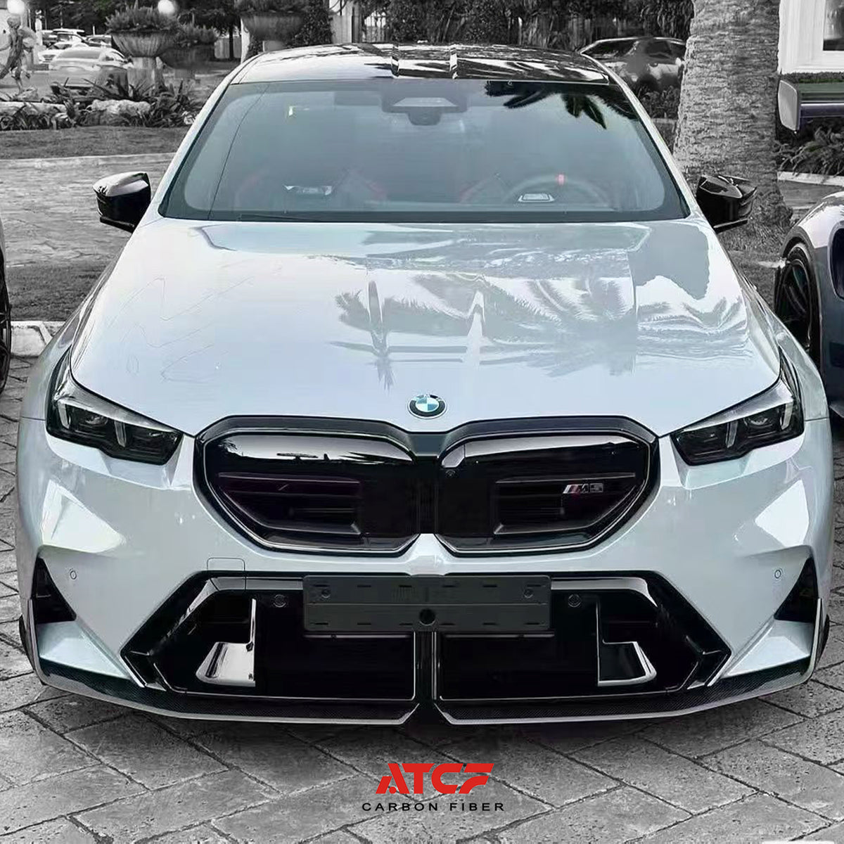 BMW G90 M5  Carbon Fiber Front grill & Front  lower bumper Grille