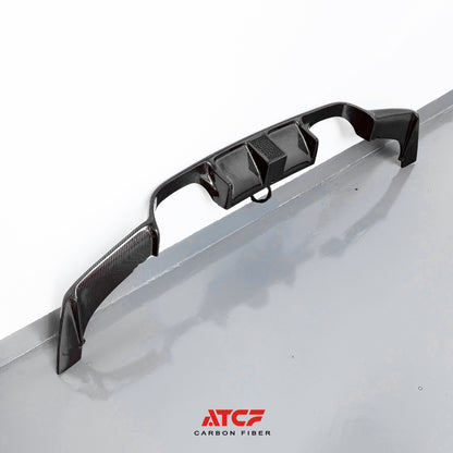 BMW F80 F82 F83 Diffuser with light carbon