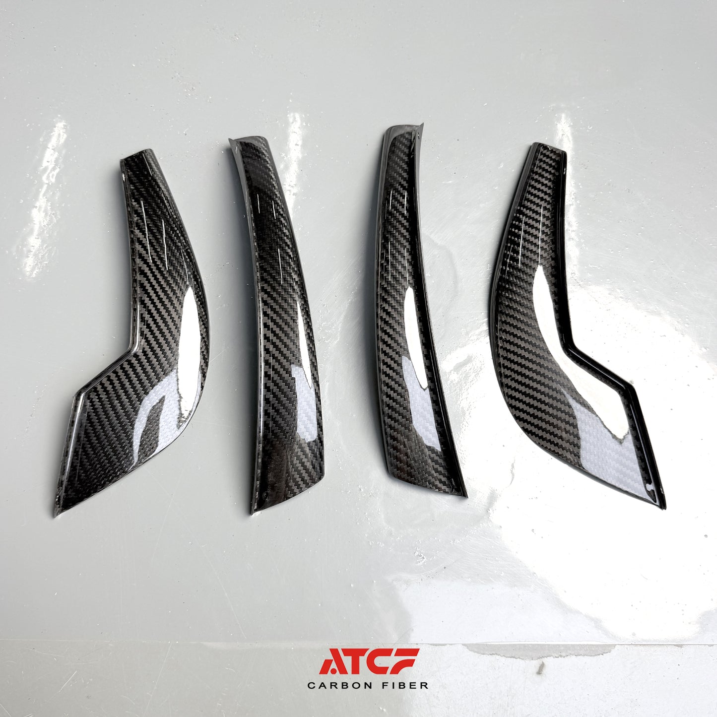 BMW G80/G81/G82/G83 Carbon Fiber V Front Canards