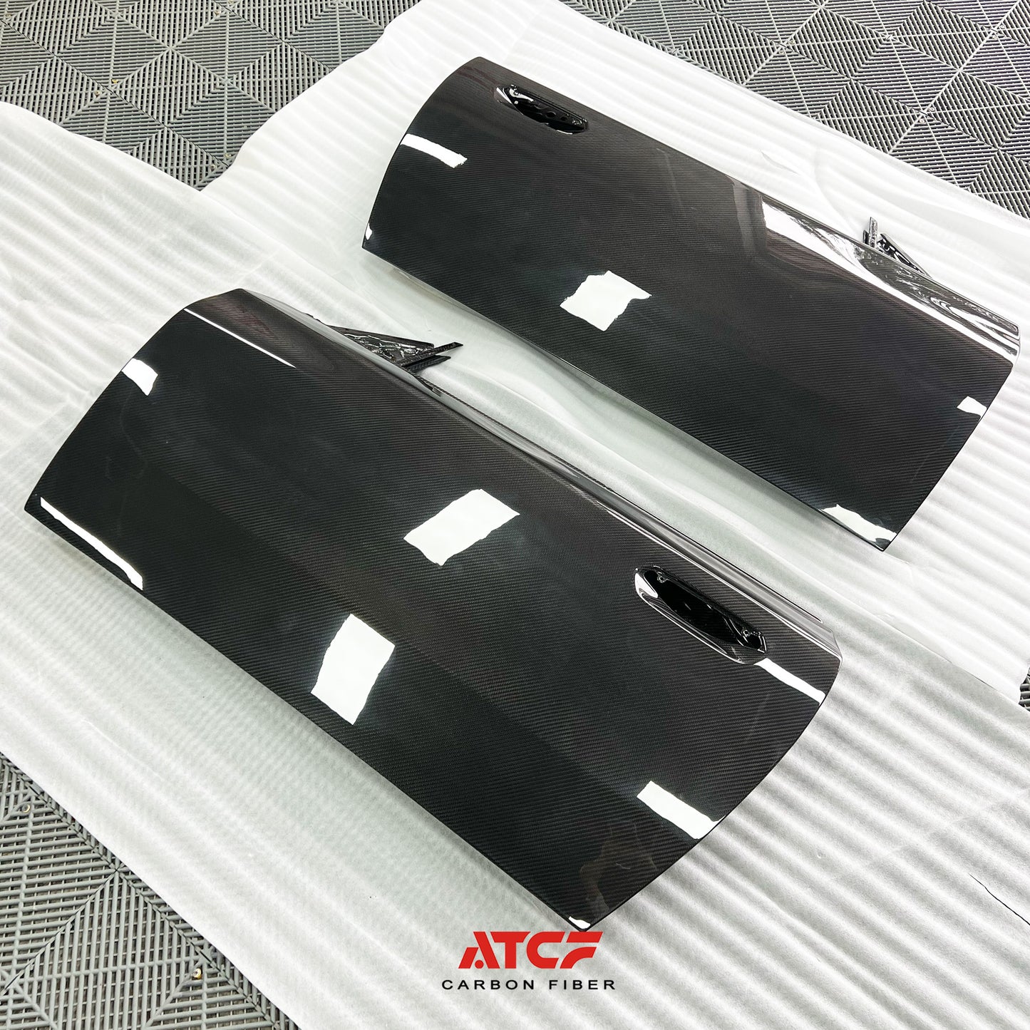 BMW G87 M2 Carbon Fiber Doors