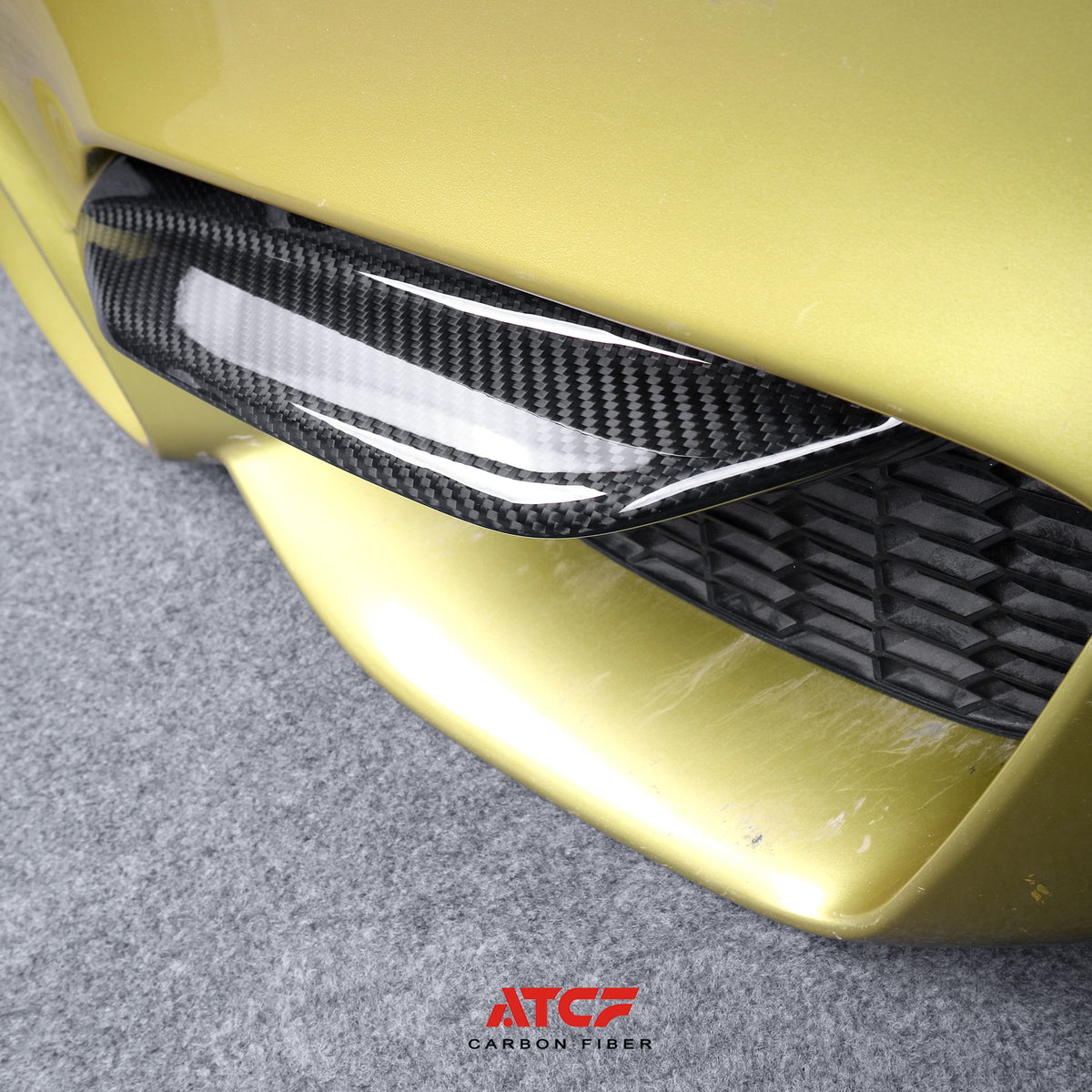 BMW F80 F82 F83  Dry Carbon Fiber Front Upper Flaps with curve