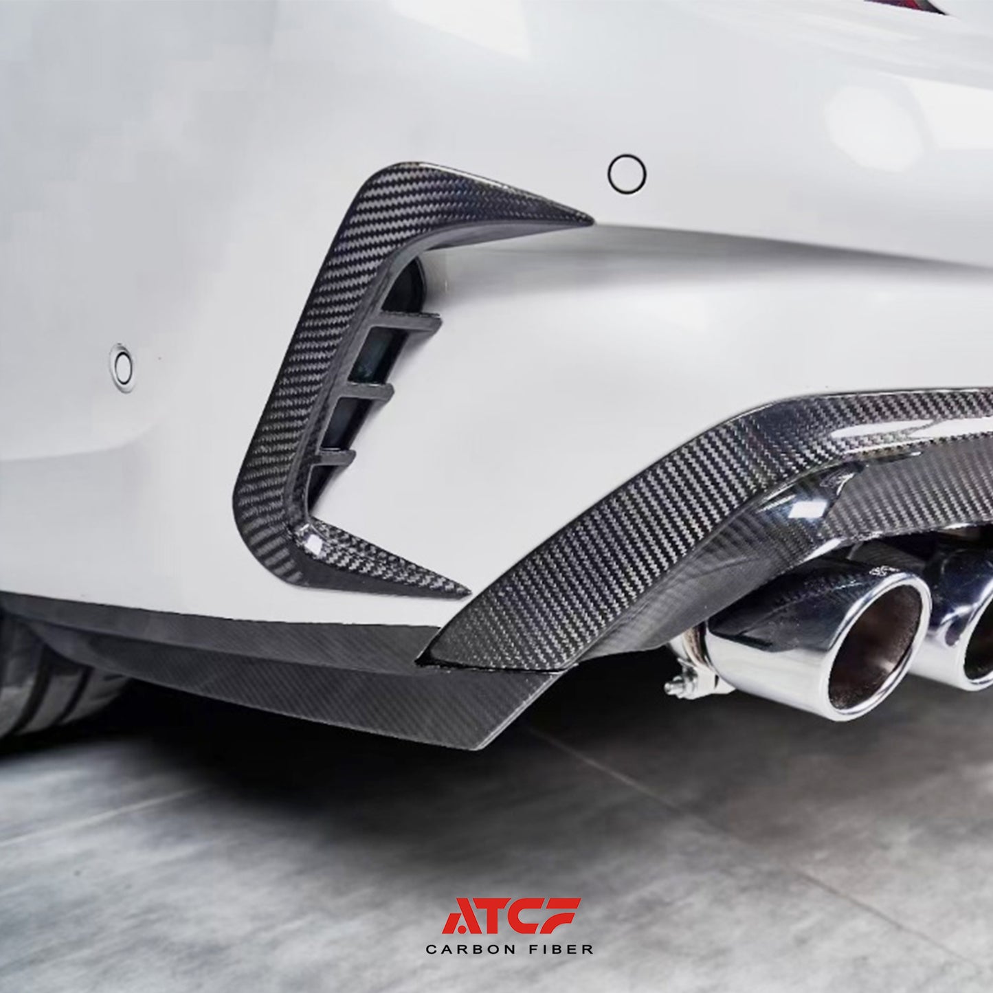 Labbro anteriore in fibra di carbonio per BMW G22 G23