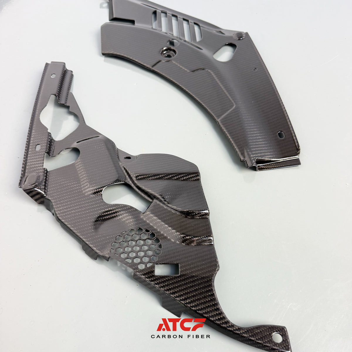 BMW G20 G22 G28 G23 G26 G42 Carbon Fiber Engine Bay Cover