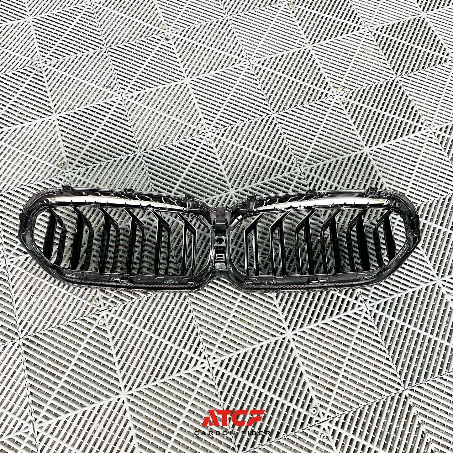 Griglia anteriore in fibra di carbonio per BMW M5 F90/G30