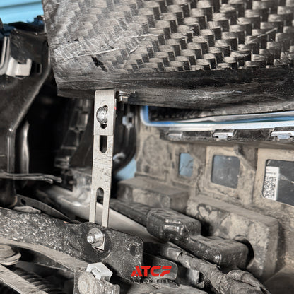 BMW G87 M2 G42 240iCarbon Fiber  Headlight Delete Intake Duct