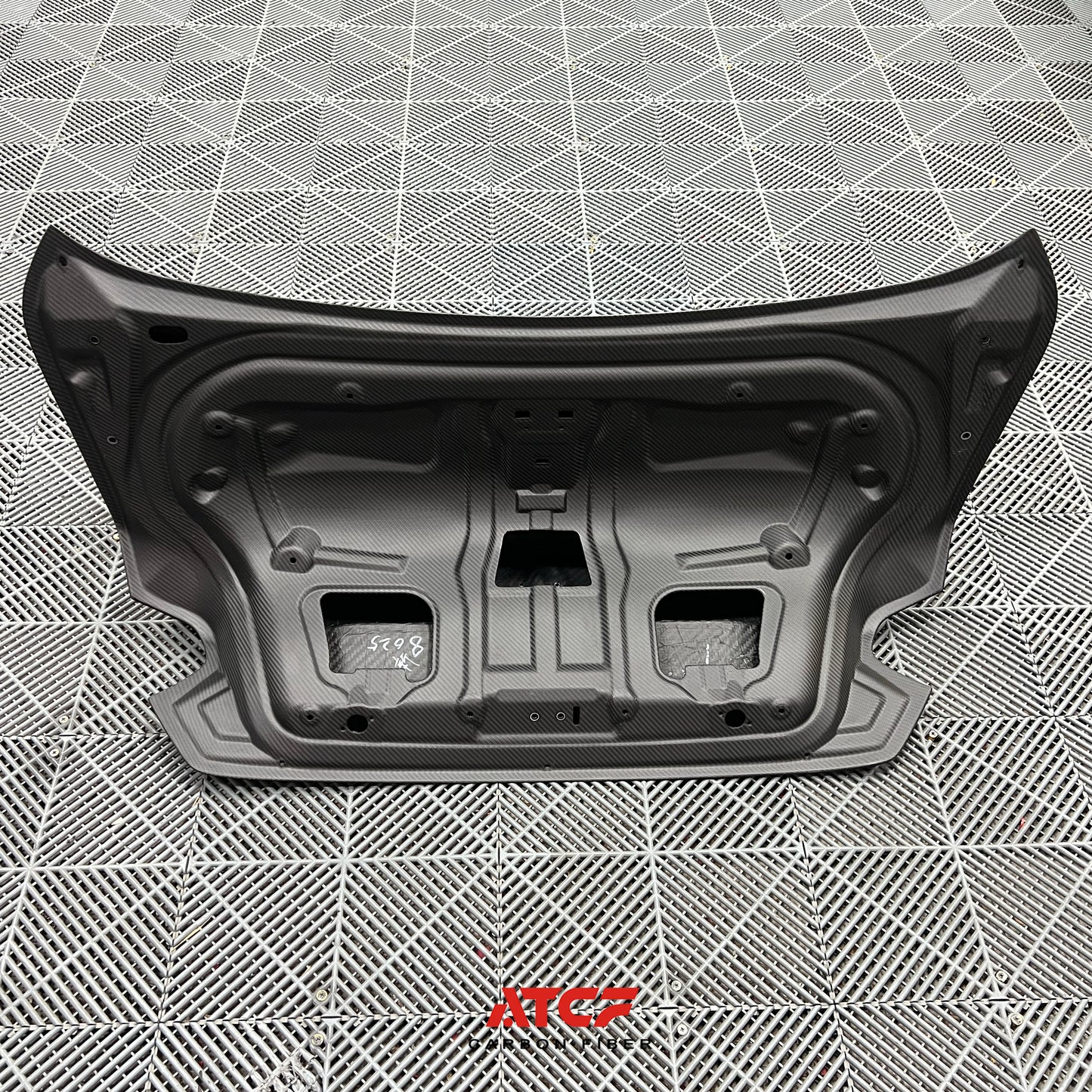 BMW G87 M2 Baule CSL in fibra di carbonio