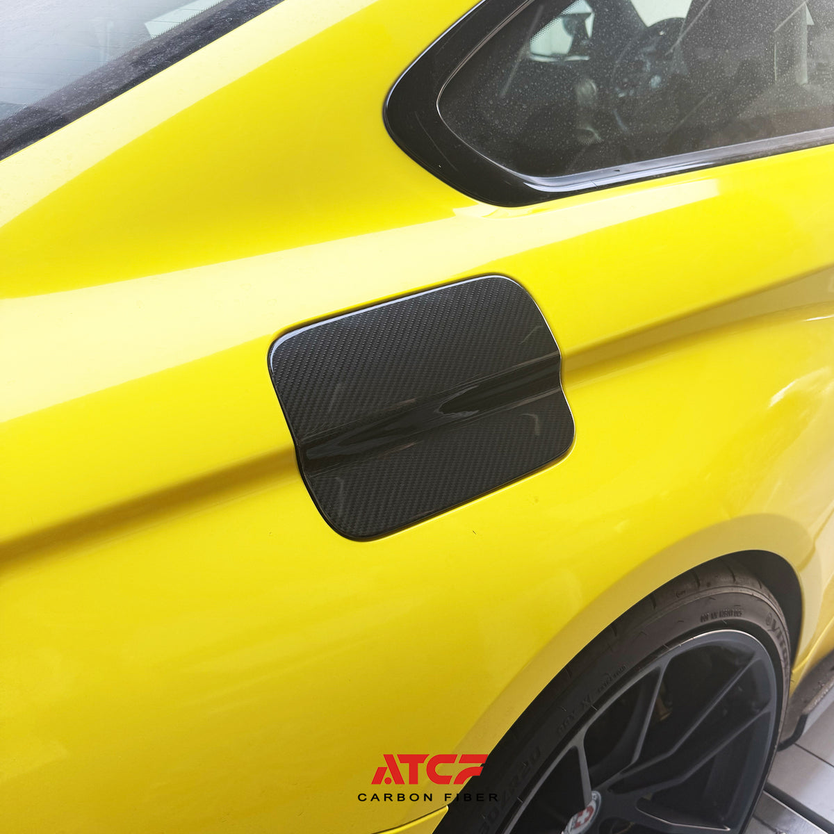 BMW M4 F82 oil Fuel tank outer cover plate