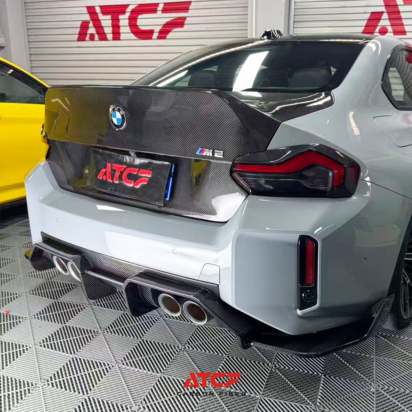 BMW G87 M2 Baule CSL in fibra di carbonio