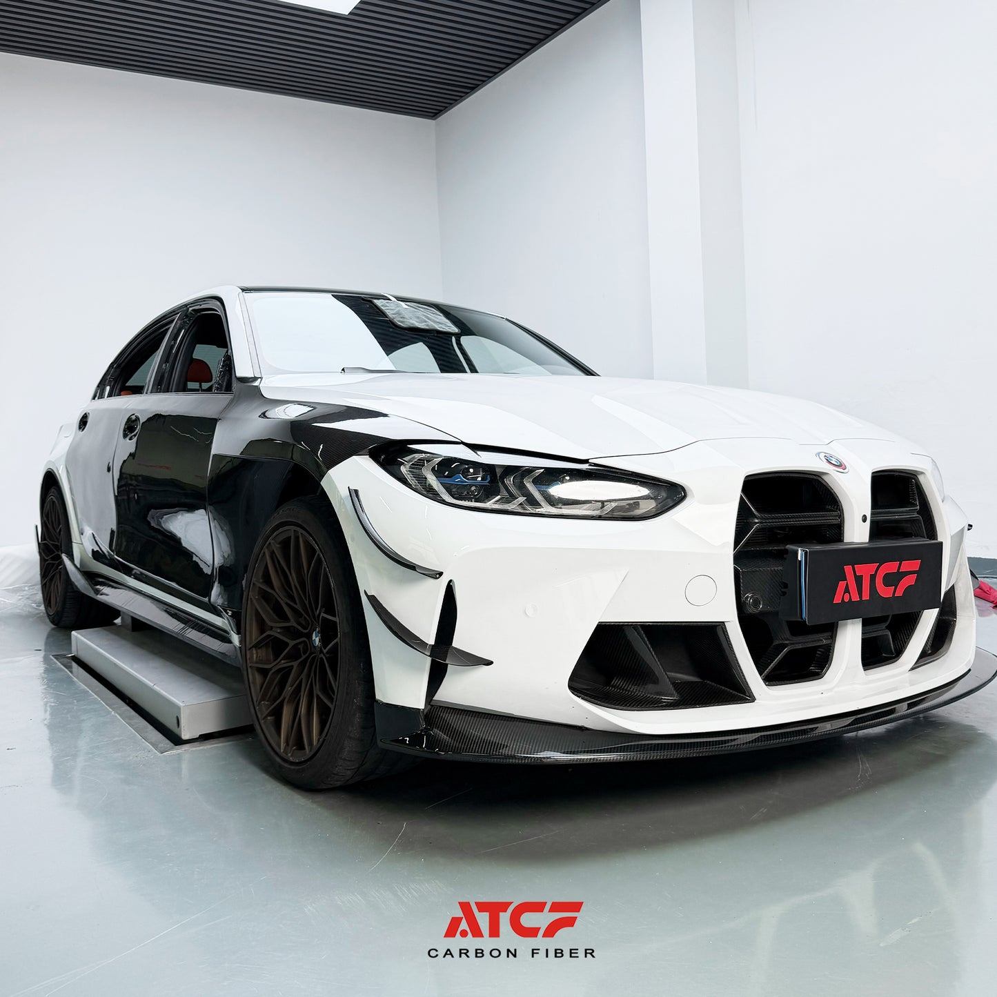 BMW G80/G81/G82/G83 Carbon Fiber V Front Canards