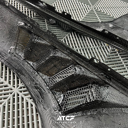 BMW G87 M2 Carbon Fiber Fenders V1