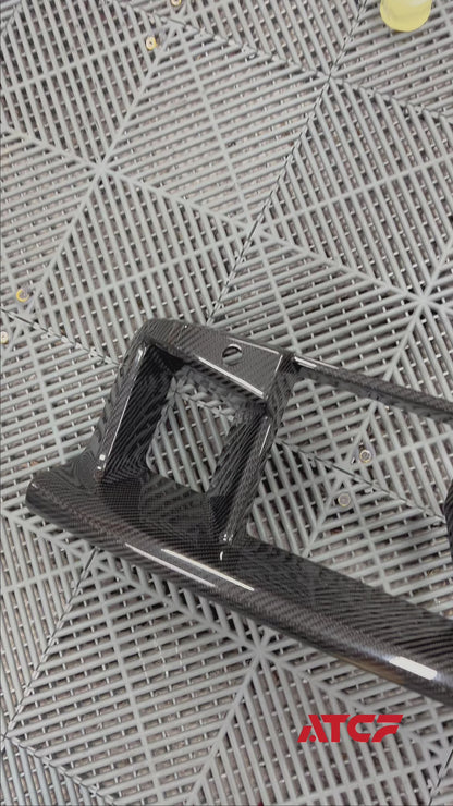 Kit griglia centrale inferiore paraurti anteriore in fibra di carbonio per BMW G87 M2